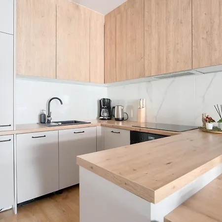 Wyspa Solna, Sun & Snow