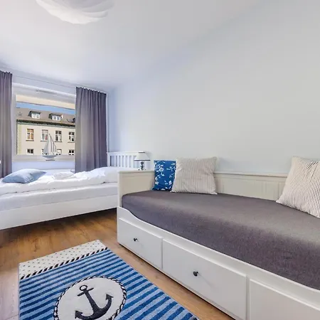 Wyspa Solna, Sun & Snow